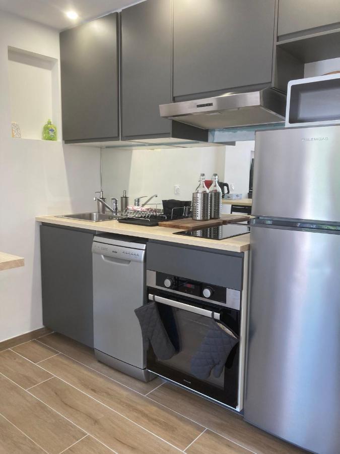Charmant Studio Lavandou - 500M Plage Le Lavandou Εξωτερικό φωτογραφία